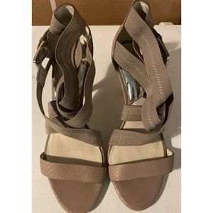 Michael Kors Brown Crisscross Ankle Strap Buckle Sandals Heels Size 6.5